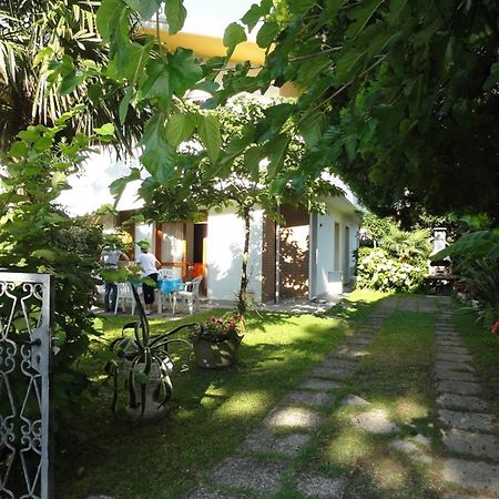 Villa Galasso Bibione Buitenkant foto
