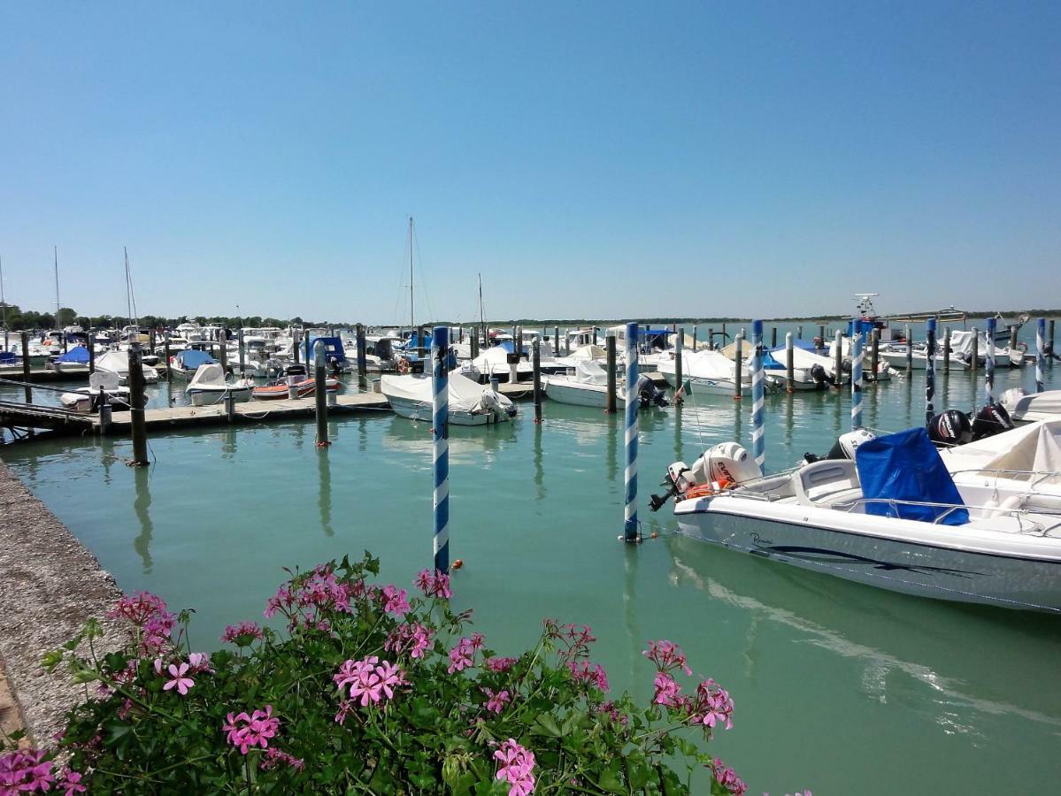 Villa Galasso Bibione Buitenkant foto